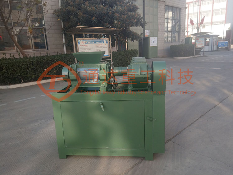對(duì)輥擠壓造粒機(jī).jpg